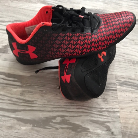 Under Armour - Picture 3 of 5